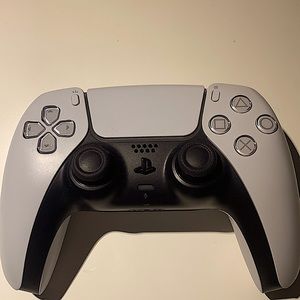 Used PS5 controller works like brand new controller